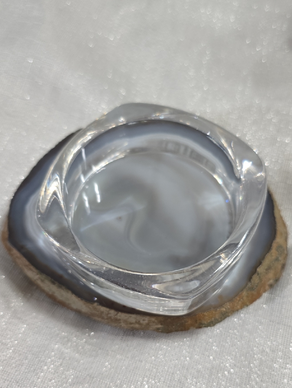 Vintage Clear Lucite Wide Chuncky Bangle Bracelet - Transparent - Picture 2 of 8
